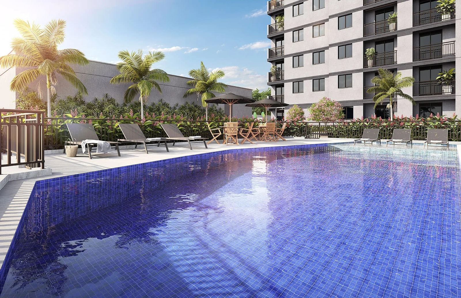 Piscina adulta e infantil do Saudosa Praça Onze